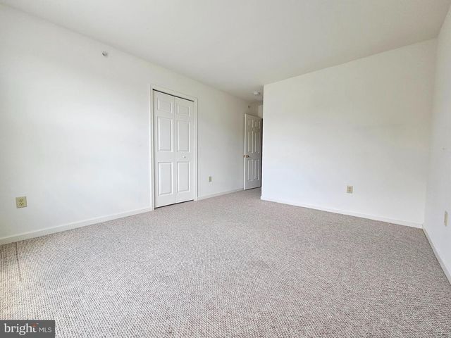 1 EMILY CT, Reading, PA 19606