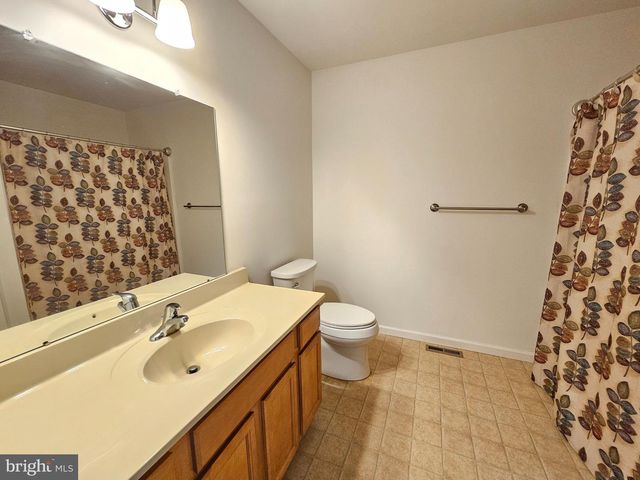 1 EMILY CT, Reading, PA 19606