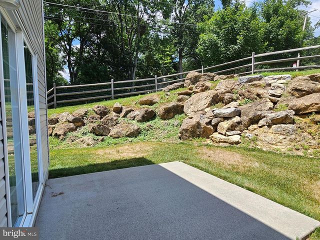 1 EMILY CT, Reading, PA 19606