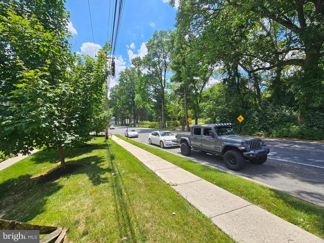 1 EMILY CT, Reading, PA 19606