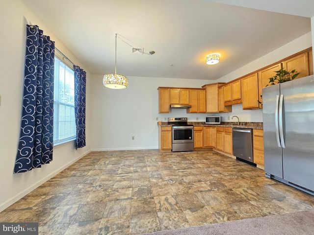 1 EMILY CT, Reading, PA 19606
