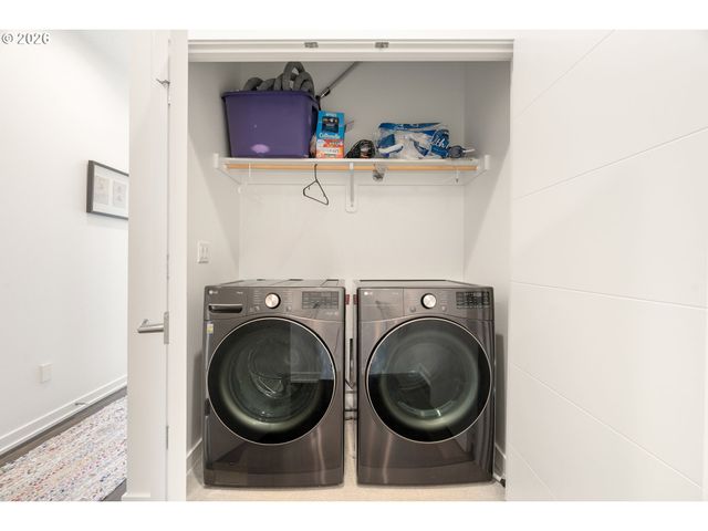 1587 Ne 22ND Ave, Portland, OR 97232