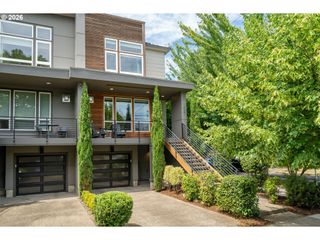 1587 Ne 22ND Ave, Portland, OR 97232