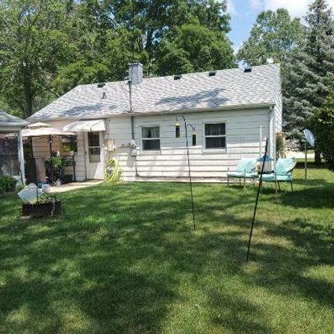 2909 Oakwood Avenue, Michigan City, IN 46360
