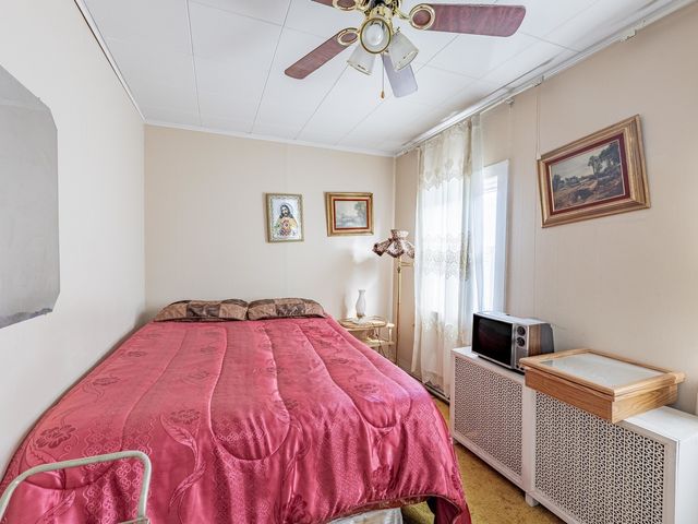 1824 S Austin Boulevard, Cicero, IL 60804