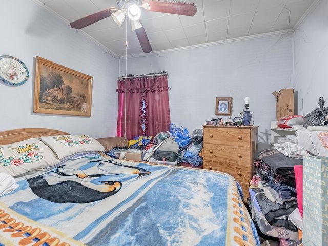 1824 S Austin Boulevard, Cicero, IL 60804