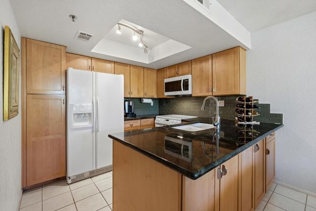 500 E Amado Road 506, Palm Springs, CA 92262
