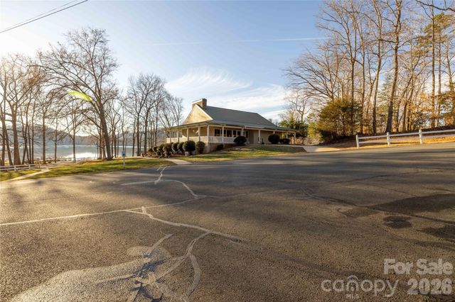 266 Basswood Road, Troy, NC 27371