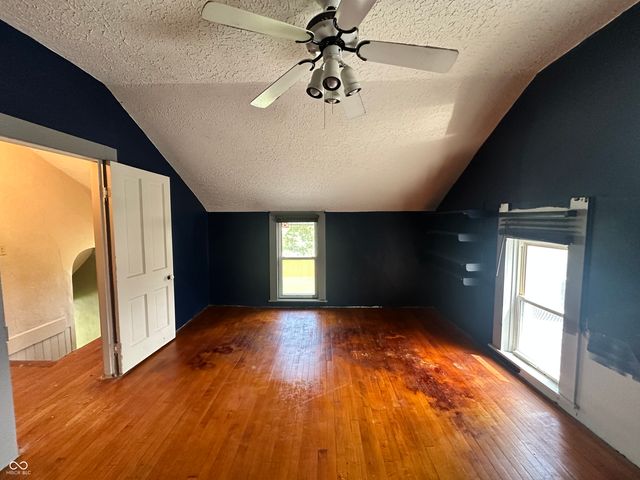 315 W High Street, Pendleton, IN 46064