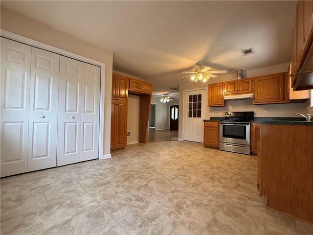 639 Buck Boulevard SE, Calhoun, GA 30701