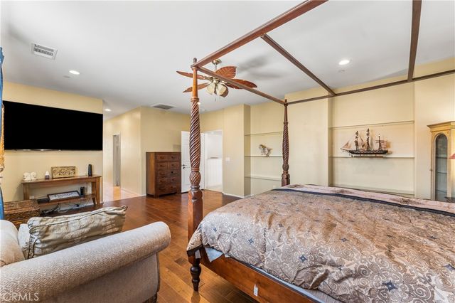 43904 Windrose, Lancaster, CA 93536