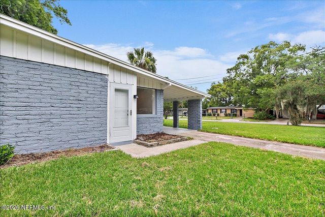 6903 CLOVIS Road, Jacksonville, FL 32205