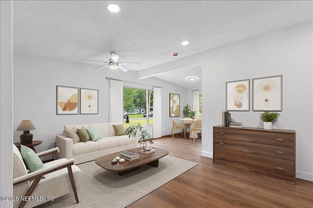 6903 CLOVIS Road, Jacksonville, FL 32205