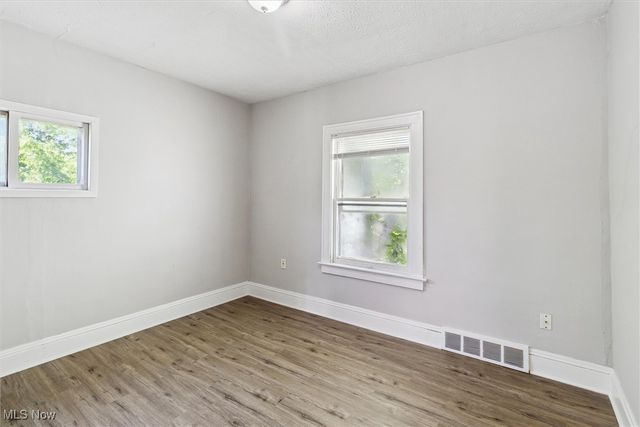 1524 E 204th Street, Euclid, OH 44117