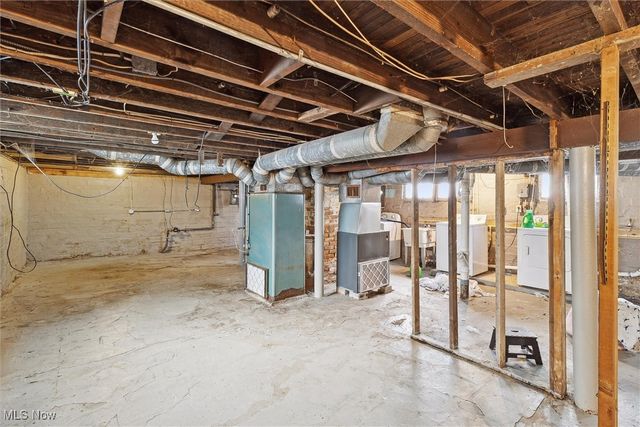 1524 E 204th Street, Euclid, OH 44117