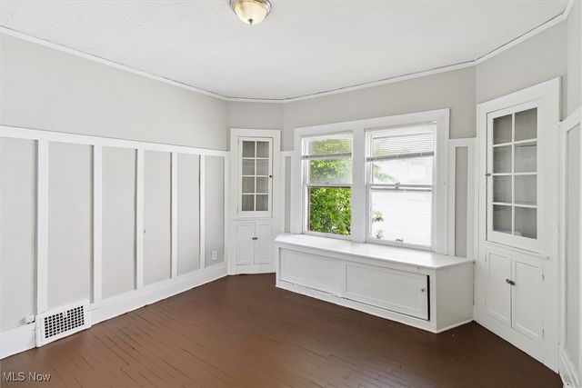 1524 E 204th Street, Euclid, OH 44117