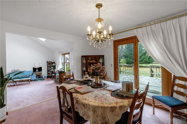 82 Grasspointe Drive, Amherst, NY 14228