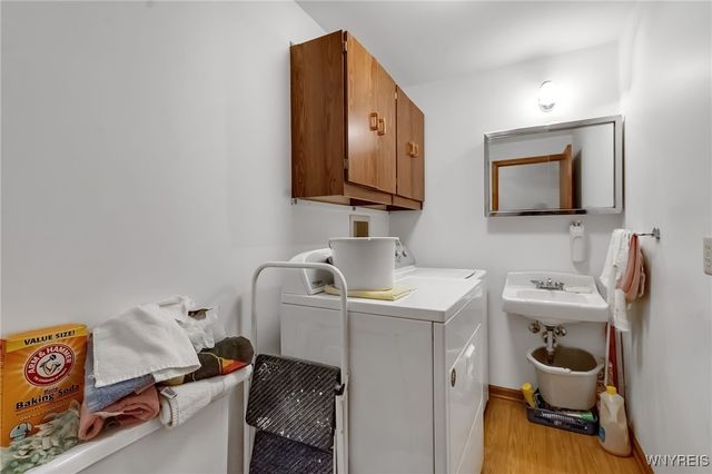 82 Grasspointe Drive, Amherst, NY 14228