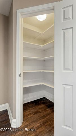 3715 Hurstbourne Ridge Blvd, Louisville, KY 40299