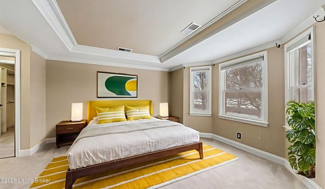 3715 Hurstbourne Ridge Blvd, Louisville, KY 40299