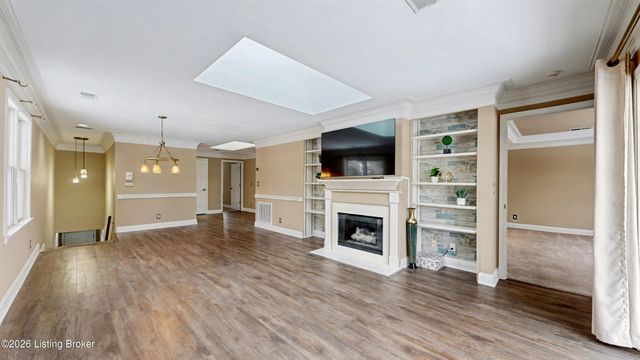 3715 Hurstbourne Ridge Blvd, Louisville, KY 40299