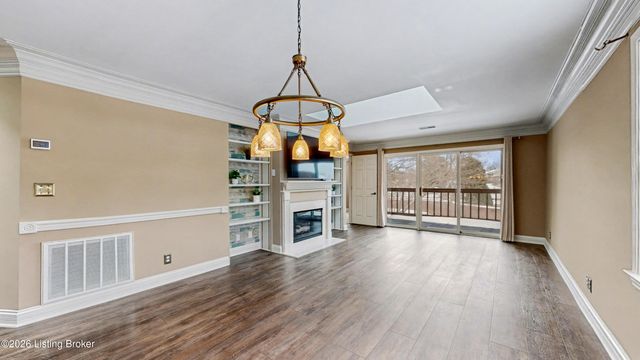 3715 Hurstbourne Ridge Blvd, Louisville, KY 40299