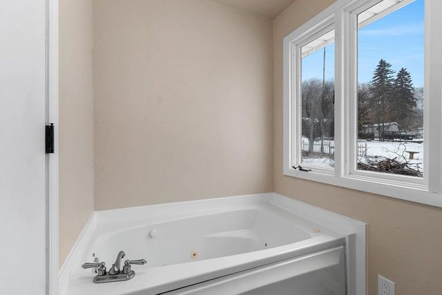 1648 RIVER STREET, Niagara, WI 54151