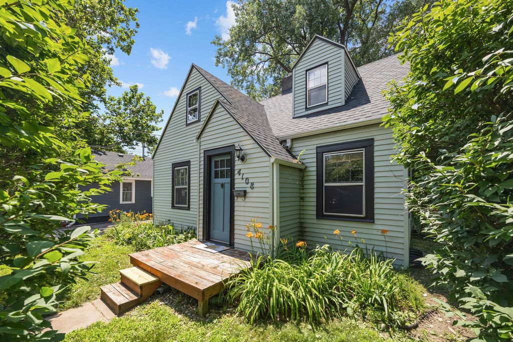 4108 3rd Street, Des Moines, IA 50313
