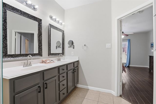 2917 Spotted Owl Drive, Fort Worth, TX 76244
