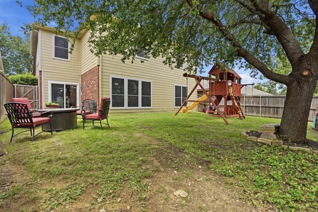 2917 Spotted Owl Drive, Fort Worth, TX 76244