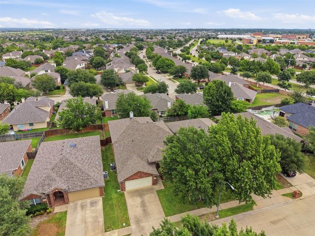 2917 Spotted Owl Drive, Fort Worth, TX 76244