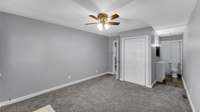 7713 Hendricks Place, Merrillville, IN 46410