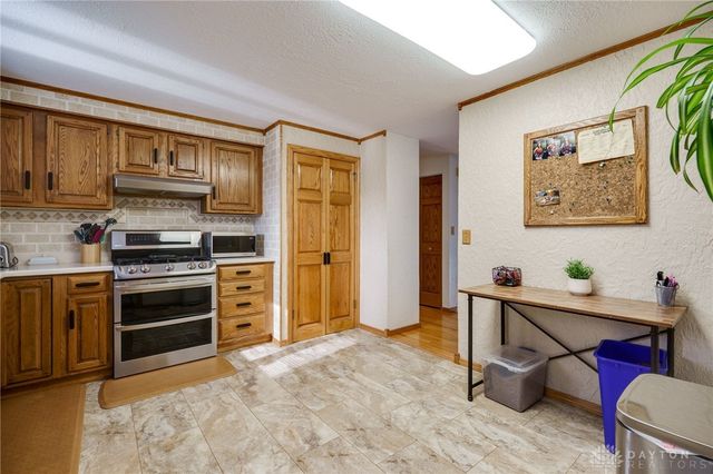 4800 Whitewood Court, Dayton, OH 45424