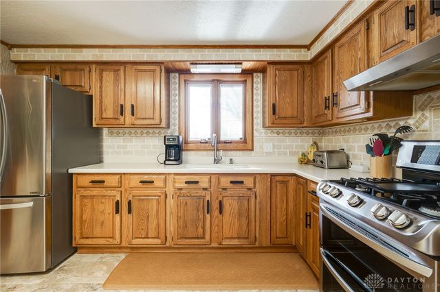 4800 Whitewood Court, Dayton, OH 45424