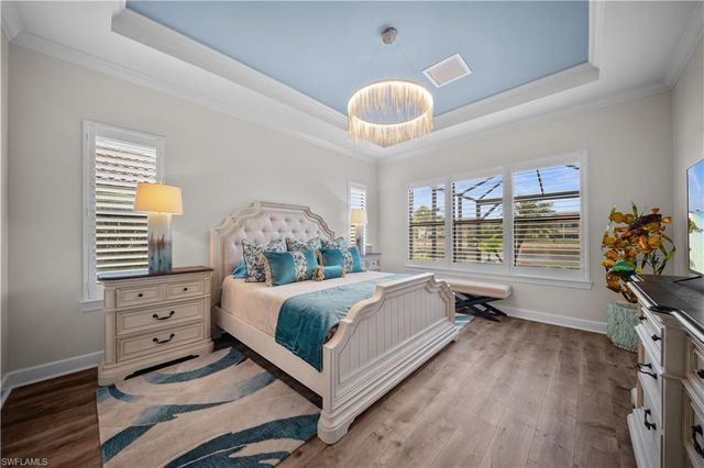 9465 Terresina DR, Naples, FL 34119