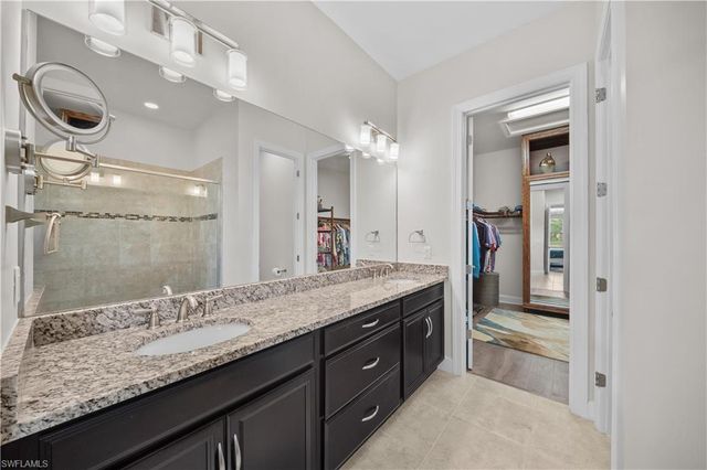 9465 Terresina DR, Naples, FL 34119