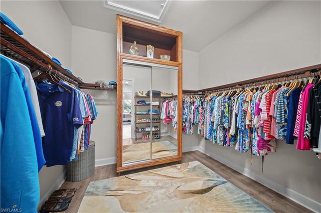 9465 Terresina DR, Naples, FL 34119