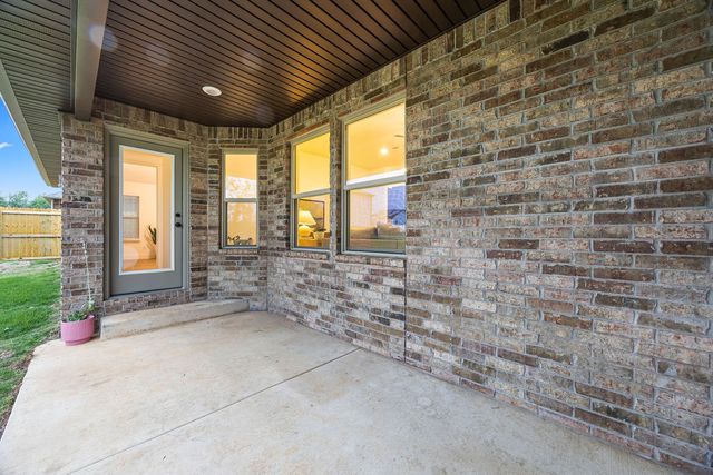 5001 Moose Hollow Terrace, Springdale, AR 72762