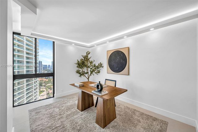 20185 E Country Club Dr 1904, Aventura, FL 33180