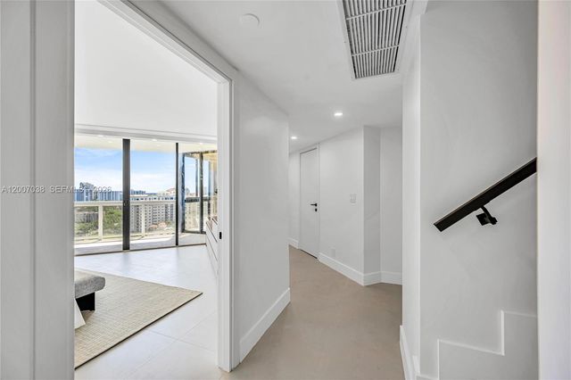 20185 E Country Club Dr 1904, Aventura, FL 33180