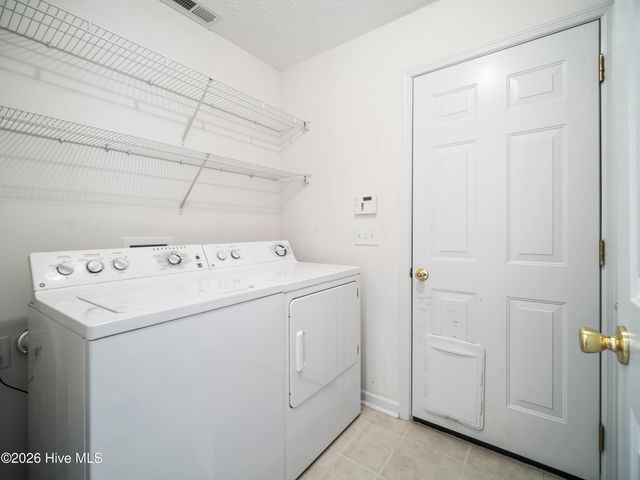 1643 Chadwick Shores Drive, Sneads Ferry, NC 28460