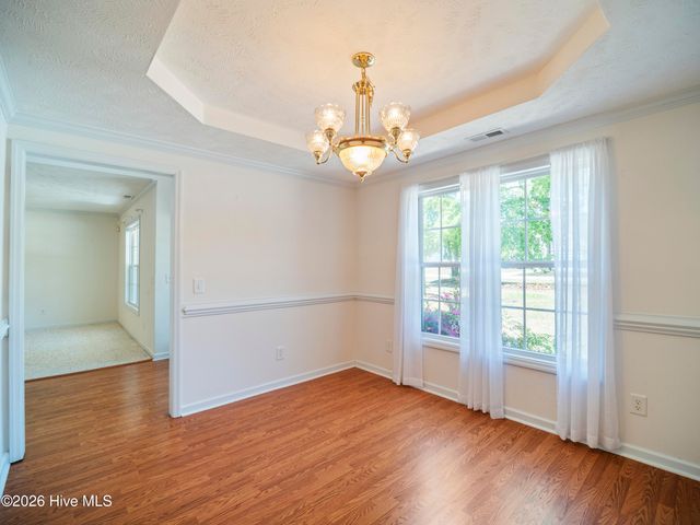 1643 Chadwick Shores Drive, Sneads Ferry, NC 28460