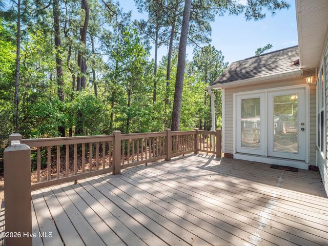 1643 Chadwick Shores Drive, Sneads Ferry, NC 28460