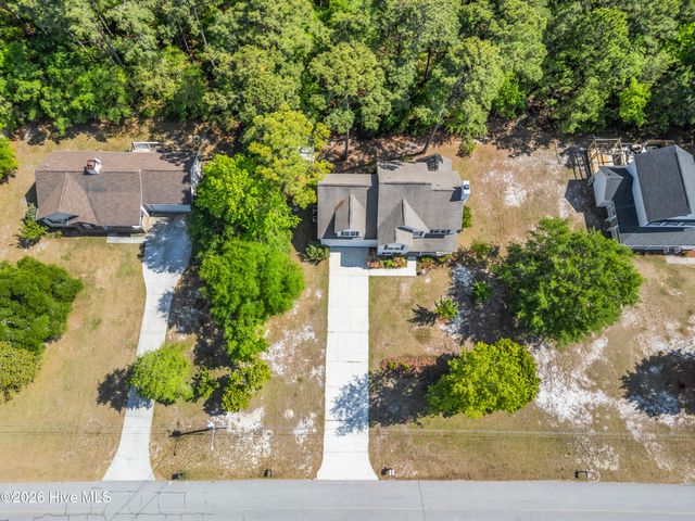 1643 Chadwick Shores Drive, Sneads Ferry, NC 28460