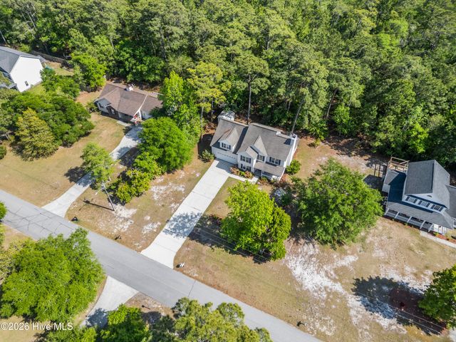 1643 Chadwick Shores Drive, Sneads Ferry, NC 28460