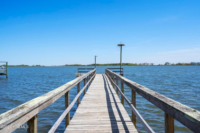 1643 Chadwick Shores Drive, Sneads Ferry, NC 28460