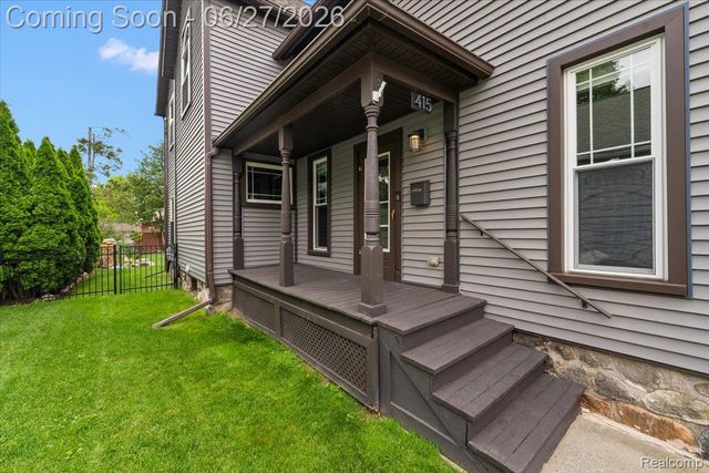 415 Yerkes Street, Northville, MI 48167