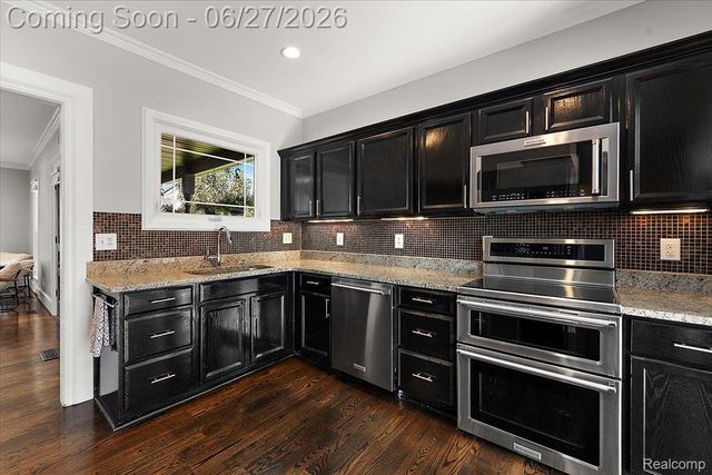 415 Yerkes Street, Northville, MI 48167