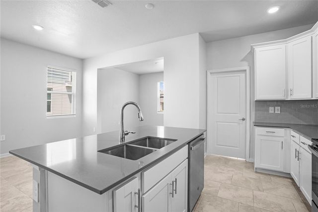 6449 SPRUCEPINE LANE, St Cloud, FL 34771