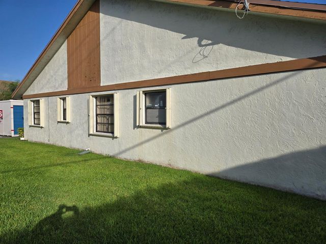 1160 Parkside Green Drive F, Greenacres, FL 33415